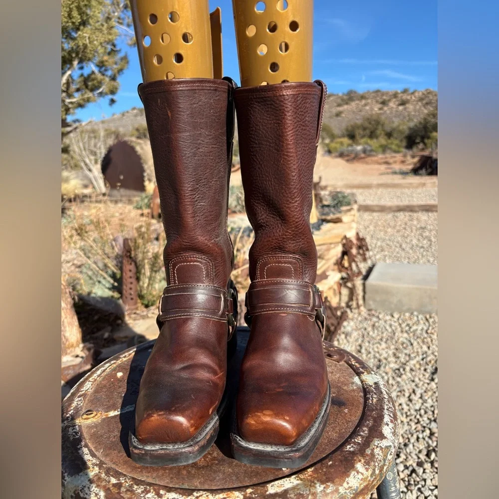 FRYE πΊπΈ Belted Harness Boots πΊπΈ - Picture 5 of 16